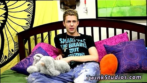 Muscle gay man fucks sweet twink Keith Conner is one sexy, expressive 