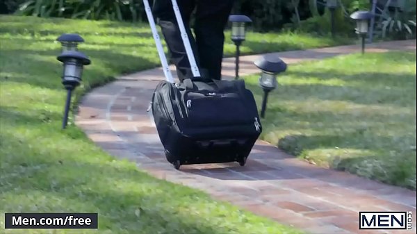 Play MP4 - Hunk Guys &lpar;Pierce Paris&comma; Michael Jackman&rpar; Riding Each Others Ass - Men&period;Com