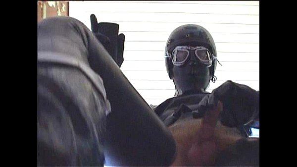 Play MP4 - TheCummingOfROx30051998