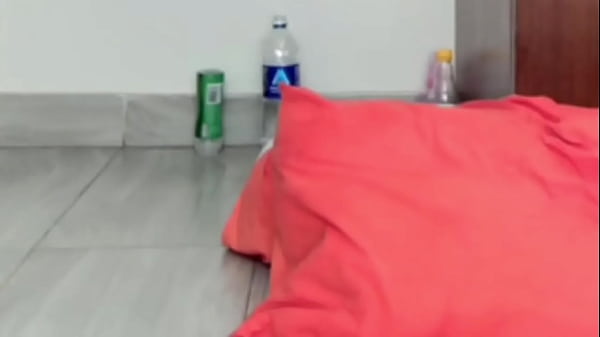 Nonton No Dick Can Satisfy Her On Bed Because She Squirt Always thumbnail