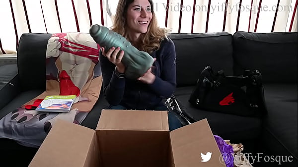 Unboxing of my Bad_Dragon Order (XLFlint and Xerxes)