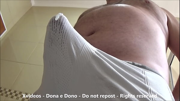 Play MP4 - 10 slowmotion cumshots of daddy&excl;