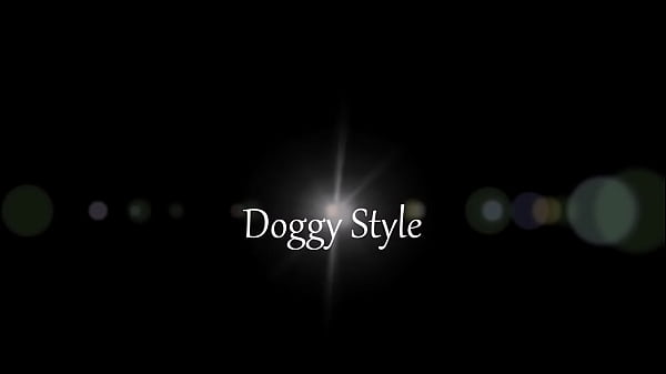 Nonton Short Haired Babe Doggystyle With Glass Toy thumbnail