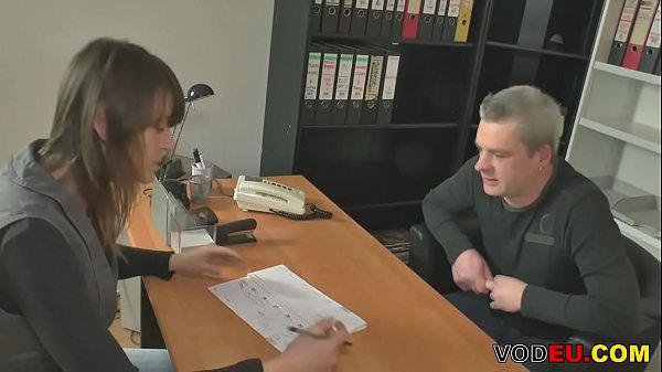 Play MP4 - Petite deutschen Reifen saugt und fickt