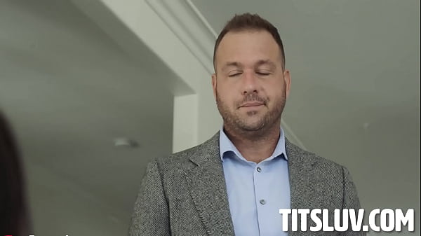 Play MP4 - Ambitious Alexis Scarlett Prefers The Extra Credit Chad White&comma; Scarlett Alexis