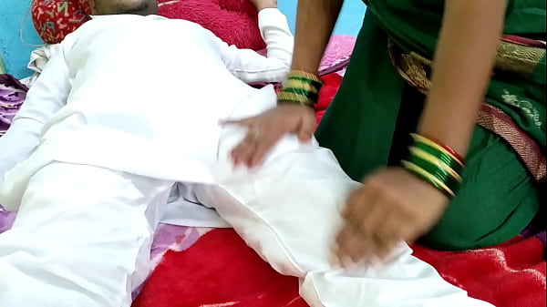 ससुर जी कोफी पी लीजिए नही तो थंडा होजाएगा ऐसा सुनकर ससुर का लौंडा खड़ा हुवा और बहु को चोदा( हिन्दी क्लीयर वॉयस) 