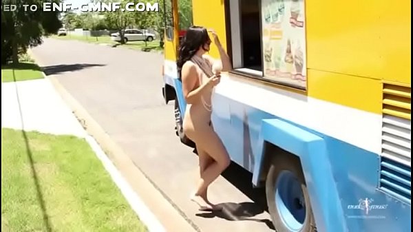 Play MP4 - Reportaje al Desnudo con Scarlett