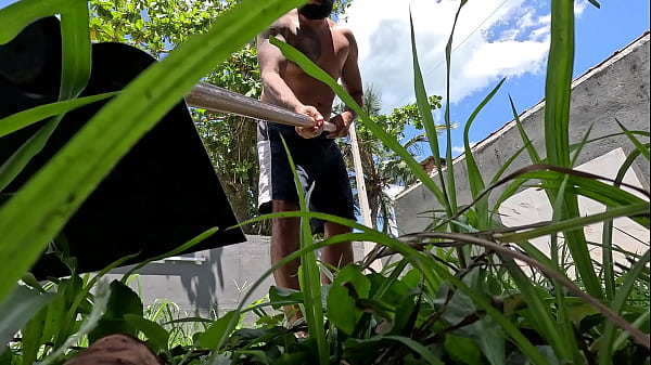 Nonton De Calcinha Molhada E Blusinha Transparente: N&atilde;o Resisti E Meti No Quintal! thumbnail