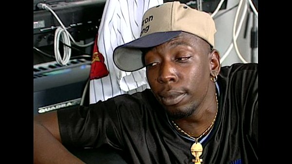 Play MP4 - Metro - Fresh - scene 4 - extract 1