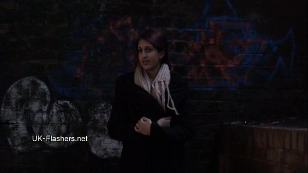 Play MP4 - Zarinas indian teen flashing and outdoor oriental babes pussy fingering