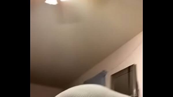 Nonton Bouncing Fat Ass thumbnail