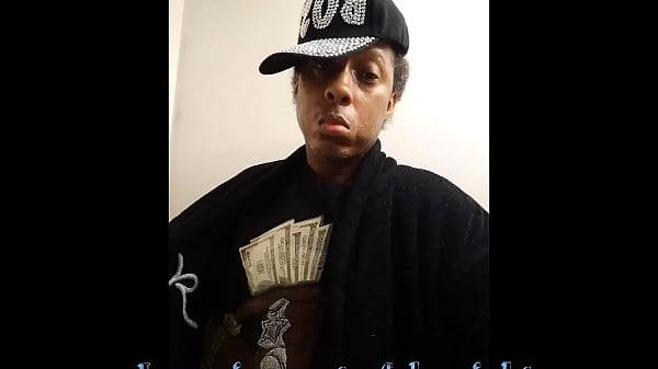 Busty Fine,sexy Curvy Modelos thumbnail