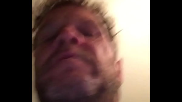 Play MP4 - Sucking Toes