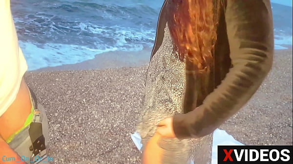 STRANGER FUCK_AND CUM_IN PANTIES ON THE BEACH