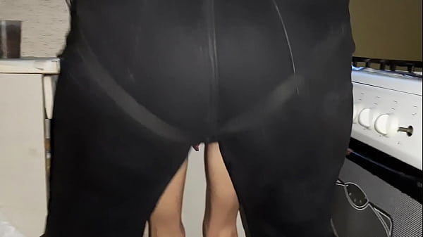 Play MP4 - My stepmom took my anal virginity and I loved it