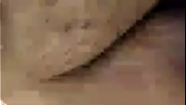 Leroy jacks off to pic of Nyla 