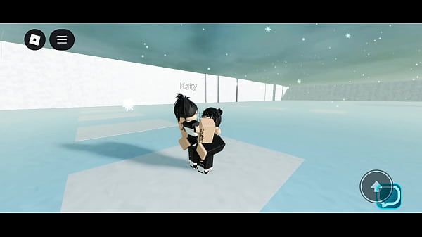 Cogiendome ala puta que rico estuvo ese culo 