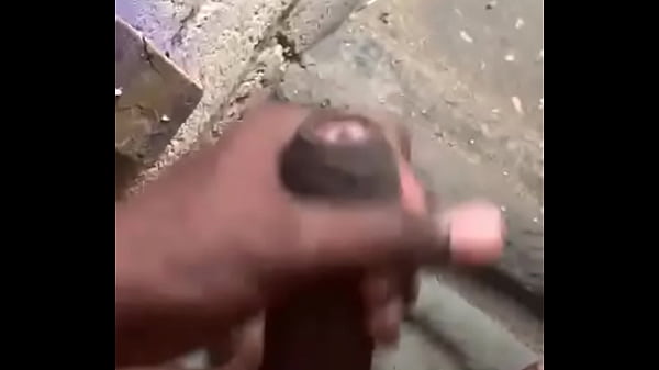 Play MP4 - Beating my meat until I cum