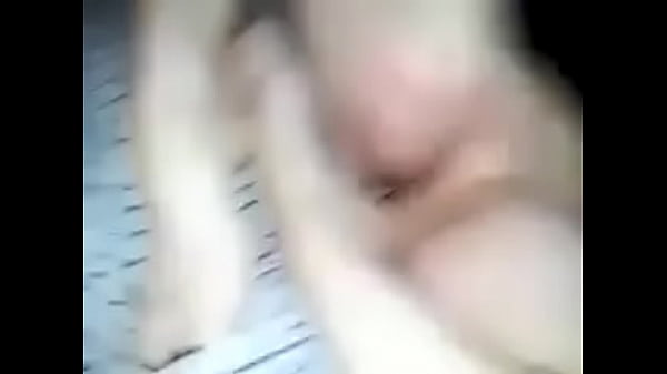 Finger banging that juicy georgia peach