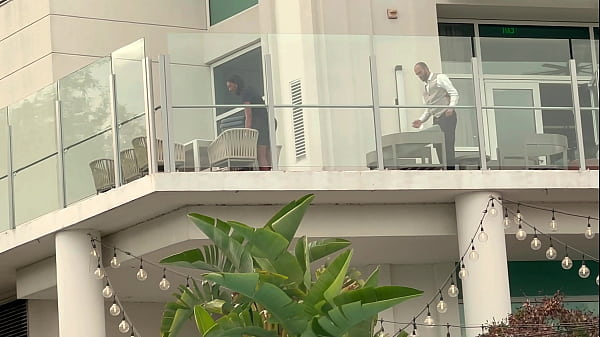 Play MP4 - Hot Ass Milf Exposes her Wet Pussy in Public Hot tub Resort