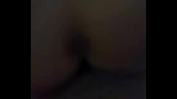 Sentada no pau do Diego. 