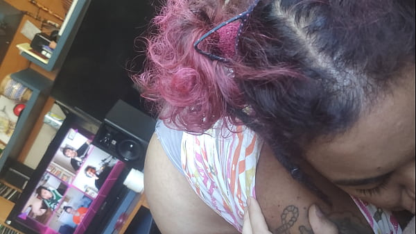 me cojo a chica de tinder en cuarentena 