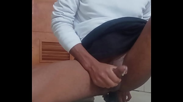 Play MP4 - Que rico entra ese juguete en mi culo me haces bota hacer leche