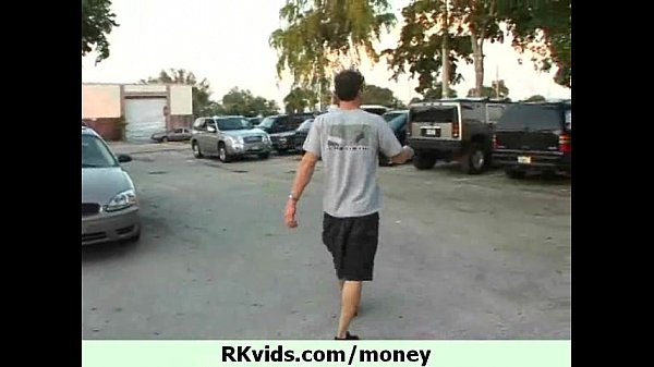 Moneyreally_talks for this chicks 4