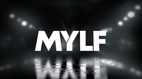 Nonton Dirty Swapping Dominatrix: A Stepmommy Lesson thumbnail