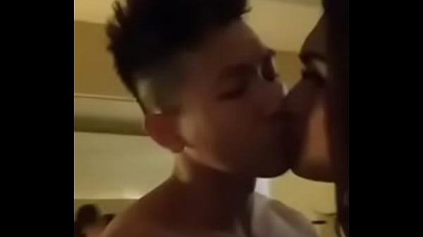 Play MP4 - zai gym ngực khủng