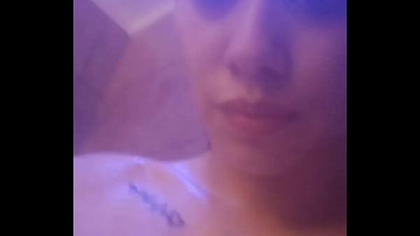 Nonton Destiny Mae - Shower Time! thumbnail