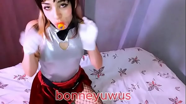Bonneyuwu - 14:34 Conejita argentina usando chupete , chupa verga y tiene sexo 