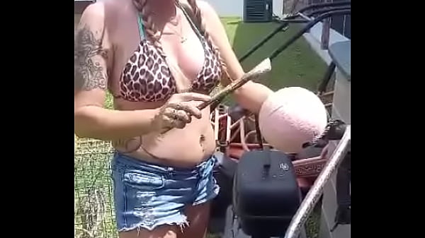 MILF Mallory knoxx wants your Balls next!! 