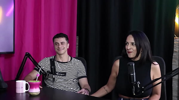 Ele se consideraum bi ativo sónão dá o cu equando_foram naloja Digão da_Ilha SHEER RED