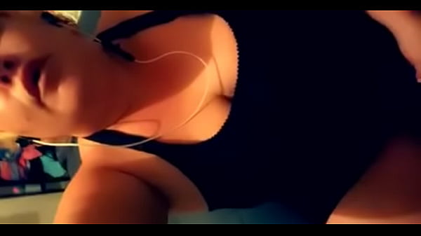 Masterbating thumbnail