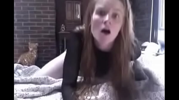 Play MP4 - Teen masturbate