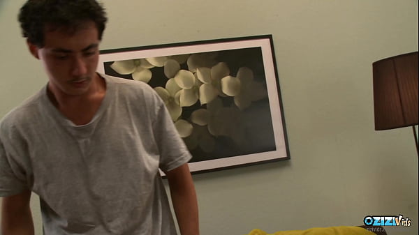 Kinky girlfriend likes_to fuck while_her naughty boyfriend watches