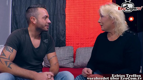 Play MP4 - Deutsche alte dicke Hausfrau macht ihr erstes Porno Casting