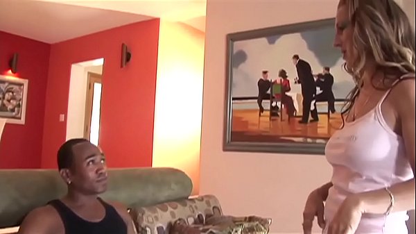 Play MP4 - Darien Ross cheats on her husband and films it all to get excited while he sucks cock&period;