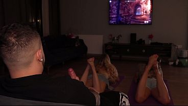 Gaming session two roommates got their pussies owned alternately 