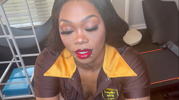 Play MP4 - She delivers a package and gets a package in her