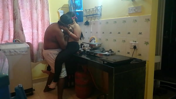 Play MP4 - big ass bengali bhabhi having hot hardsex in kitchen