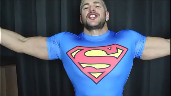 Play MP4 - Lycra Superman