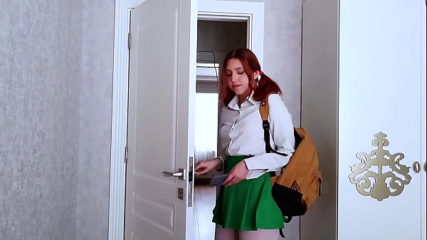 Nonton 18y.o. College Girl In Pantyhose Cums Fingering Her Asshole While No One Is Home thumbnail