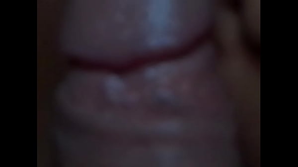 Putinha casada fazendo boquete