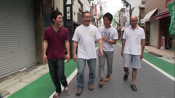 Play MP4 - Japanese HOT CHICK SITS ON A HUGE COCK THEN RIDES IT LIKE A STAR