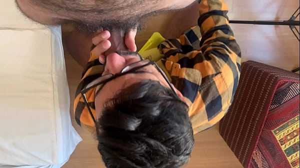 SENTANDO NA ROLA GROSSA DO PAUZUDO MARCELO DEBIAN 