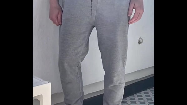 Truth or dare - had to piss and wet my pants