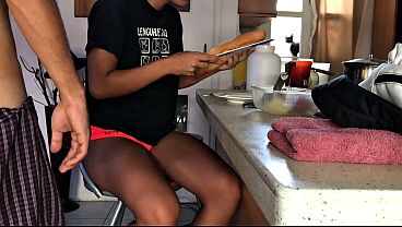 Nonton She Can&rsquo;t Eat That Sandwich Before I Cum On Her!! (remastered) thumbnail