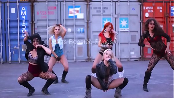 Play MP4 - Hot Shower Ass With Hot Dace Didi